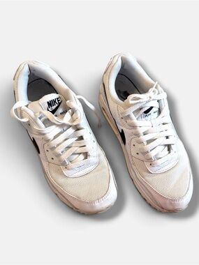 🌸Nike Women's Air Max 90 Casual Sneakers from Finish Line
